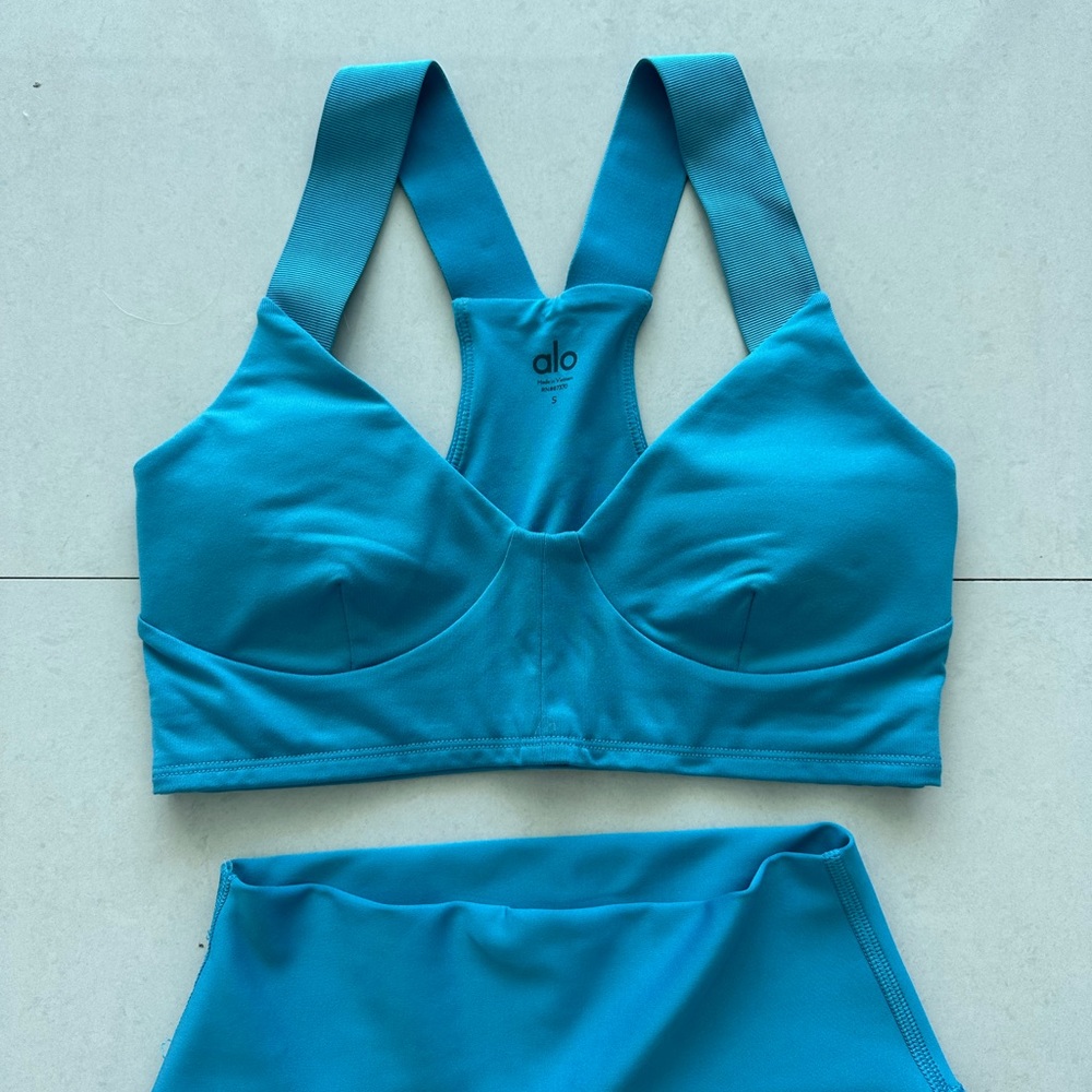 Alo Yoga Bra